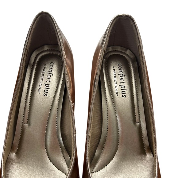 Comfort Plus Chic Metallic Silver Heels Pumps Size 6 - Picture 4 of 8